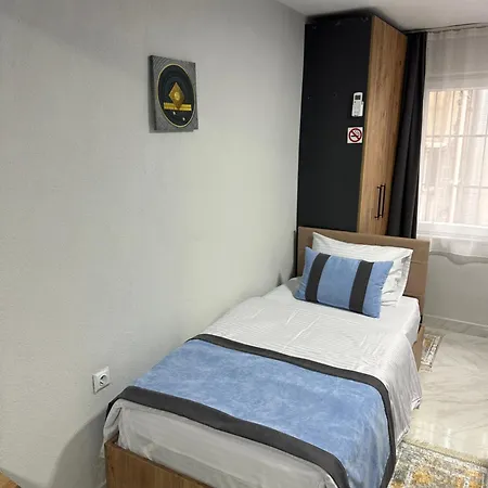 Aparthotel Alha *