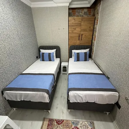 Alha Aparthotel *