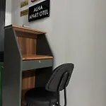 Ξενοδοχείο με διαμερίσματα Alha
