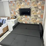 Ξενοδοχείο με διαμερίσματα Alha 4*