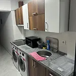 Ξενοδοχείο με διαμερίσματα Alha
